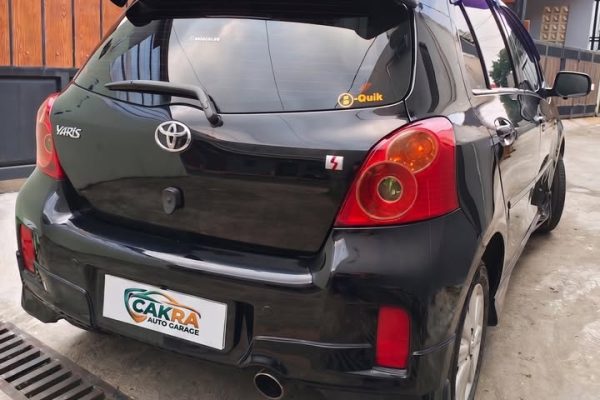 Toyota Yaris S Limited AT 2013