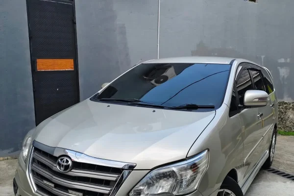 Toyota Innova G 2.0 AT 2014