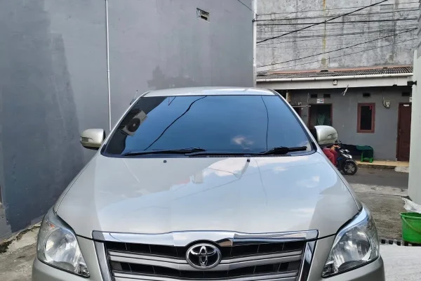 Toyota Innova G 2.0 AT 2014