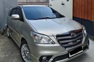 Toyota Innova G 2.0 AT 2014